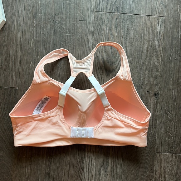 Pink Nike padded sports bra - Picture 3 of 5